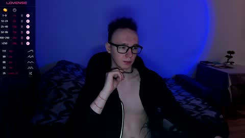 Snapshot of alex_silent chatting on 01-10-25, 11:00 alex_silent online show from 01-10-25, 11:00