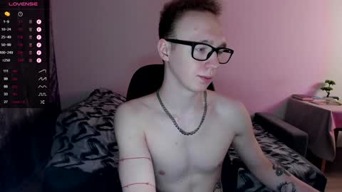 Snapshot of alex_silent chatting on 01-29-25, 02:32 alex_silent online show from 01-29-25, 02:32