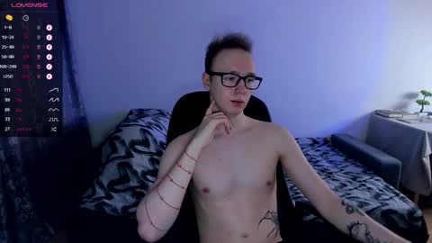 Snapshot of alex_silent chatting on 02-11-25, 01:51 alex_silent online show from 02-11-25, 01:51