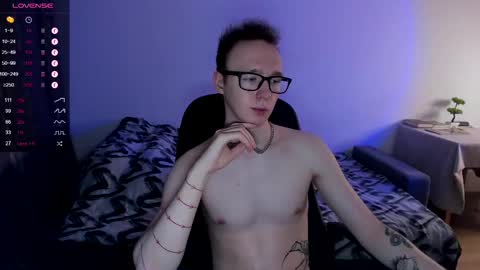 Snapshot of alex_silent chatting on 02-19-25, 06:00 alex_silent online show from 02-19-25, 06:00