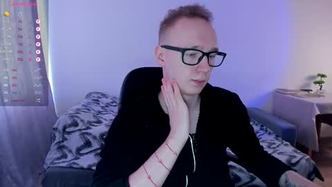 Snapshot of alex_silent chatting on 03-05-25, 10:00 alex_silent online show from 03-05-25, 10:00
