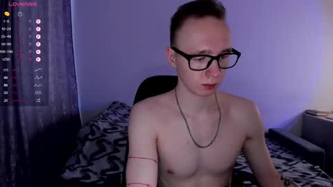 Snapshot of alex_silent chatting on 03-11-25, 01:12 alex_silent online show from 03-11-25, 01:12
