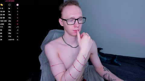 Snapshot of alex_silent chatting on 05-11-26, 04:04 alex_silent online show from 05-11-26, 04:04