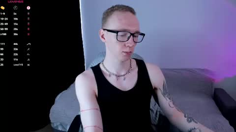 Snapshot of alex_silent chatting on 08-04-26, 03:43 alex_silent online show from 08-04-26, 03:43