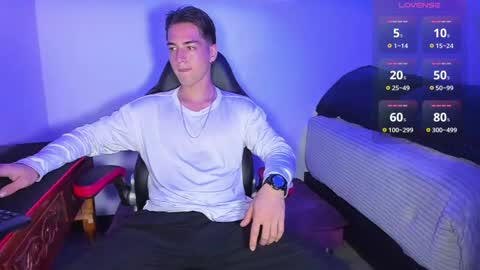     online show from 03-01-25, 03:10