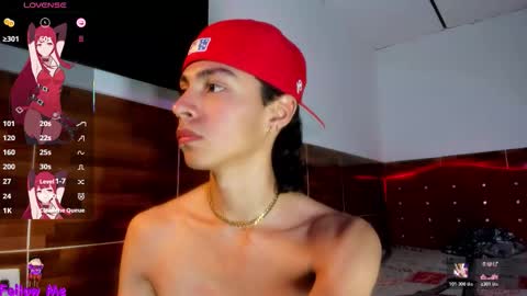 Snapshot of alex_sweet_69 chatting on 03-09-26, 06:06 Alex online show from 03-09-26, 06:06