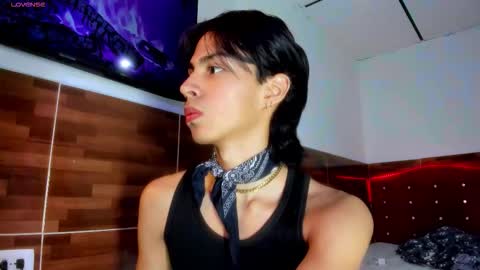 Snapshot of alex_sweet_69 chatting on 03-10-26, 06:40 Alex online show from 03-10-26, 06:40