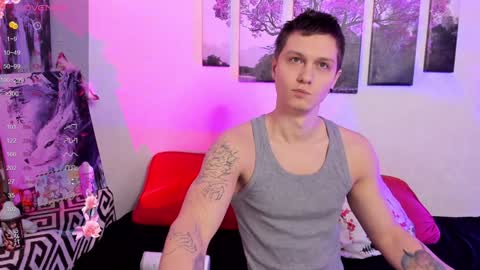 Alex WandHot online show from 12-23-24, 07:17