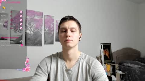 Alex WandHot online show from 12-24-24, 10:33
