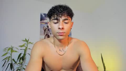 x   online show from 03-25-26, 06:14