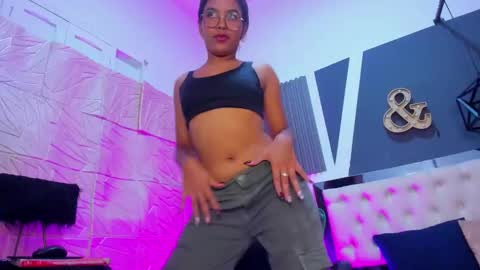 alexa andherson online show from 02-12-25, 07:13