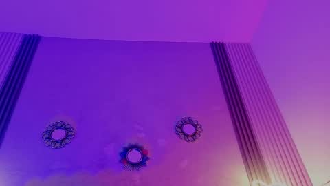 alexa andherson online show from 10-31-25, 09:05