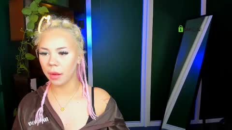 Snapshot of alexa_bonni chatting on 04-24-26, 06:38 alexa bonni online show from 04-24-26, 06:38