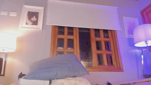 Alexandra  online show from 03-12-25, 10:05