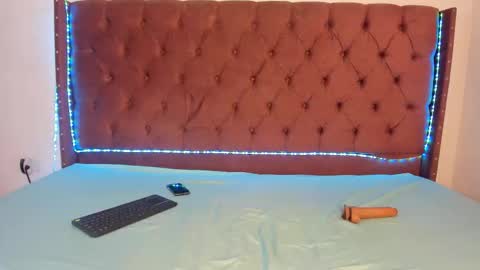 Snapshot of alexa_hotfox chatting on 02-13-26, 12:12 ALEXA online show from 02-13-26, 12:12