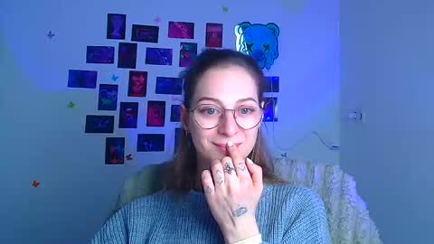 Snapshot of alexa_kittie chatting on 03-03-26, 06:19 Alexa online show from 03-03-26, 06:19