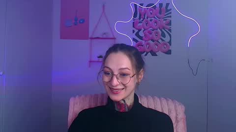 Snapshot of alexa_kittie chatting on 03-08-26, 06:28 Alexa online show from 03-08-26, 06:28