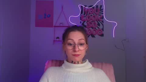 Snapshot of alexa_kittie chatting on 03-18-26, 06:27 Alexa online show from 03-18-26, 06:27