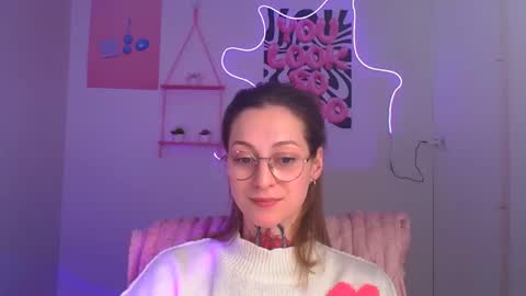 Snapshot of alexa_kittie chatting on 03-20-26, 06:46 Alexa online show from 03-20-26, 06:46