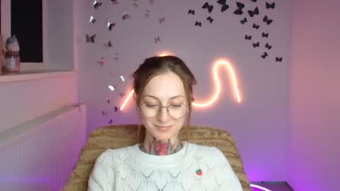 Snapshot of alexa_kittie chatting on 03-24-26, 06:51 Alexa online show from 03-24-26, 06:51