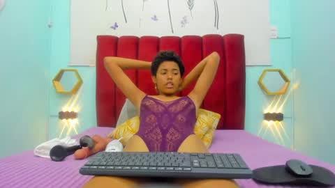 Snapshot of alexa_liss18 chatting on 03-08-26, 11:52 alexa_liss18 online show from 03-08-26, 11:52