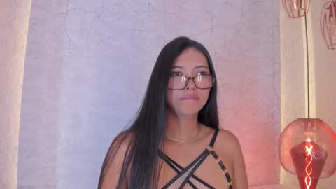 Alexa Millers online show from 11-19-25, 05:07