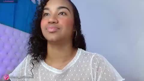   online show from 10-22-25, 08:30