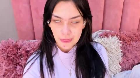 Alexa Thaylor online show from 10-10-25, 03:11