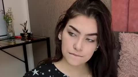 Alexa Thaylor online show from 06-23-26, 07:01