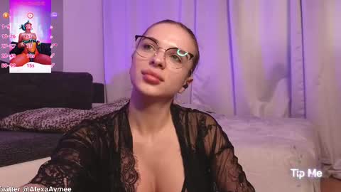 Snapshot of alexaaimee chatting on 03-12-25, 11:53 Alexa online show from 03-12-25, 11:53