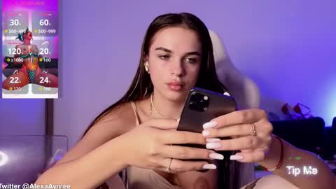 Snapshot of alexaaimee chatting on 09-20-25, 10:11 Alexa online show from 09-20-25, 10:11