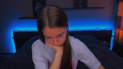 angel online show from 03-12-25, 06:18