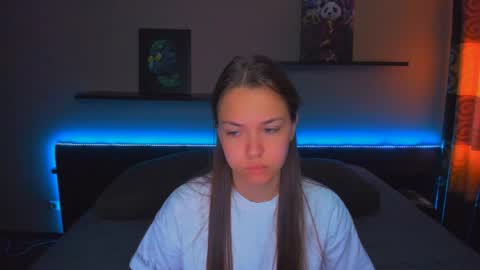 angel online show from 05-08-26, 12:49