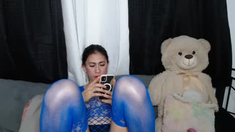 alexablairee online show from 01-18-25, 03:27