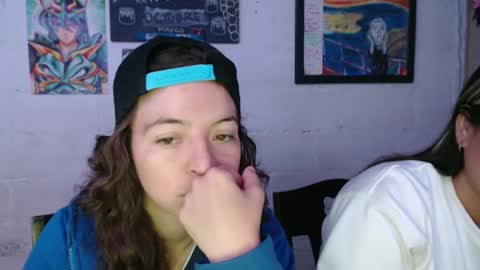 Alexa Blu3 online show from 10-12-25, 08:52