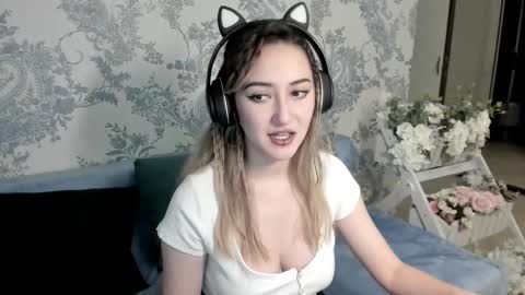 AlexaJang online show from 12-06-24, 01:33
