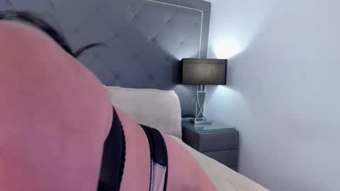  Alexa  online show from 09-23-25, 07:17