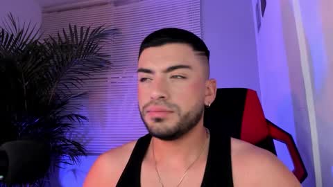 Alexander Diaz online show from 09-30-25, 10:42