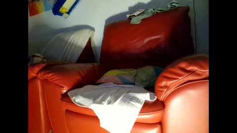 Snapshot of alexanderkievernagel chatting on 06-06-26, 01:54 Benutzmich0800 online show from 06-06-26, 01:54