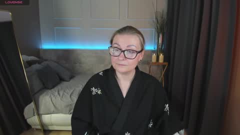 Alexandra online show from 03-02-25, 03:34