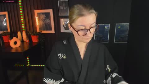 Alexandra online show from 03-05-25, 04:24