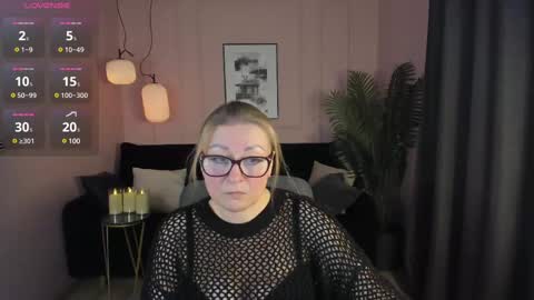 Alexandra online show from 03-11-25, 09:26