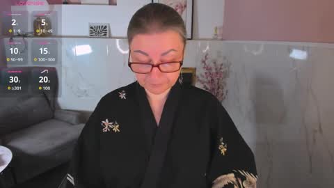 Snapshot of alexandra_kind chatting on 04-12-26, 08:36 Alexandra online show from 04-12-26, 08:36