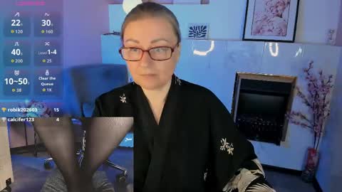Snapshot of alexandra_kind chatting on 04-18-26, 09:59 Alexandra online show from 04-18-26, 09:59