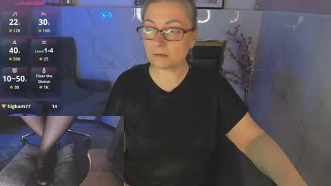 Snapshot of alexandra_kind chatting on 04-21-26, 08:55 Alexandra online show from 04-21-26, 08:55