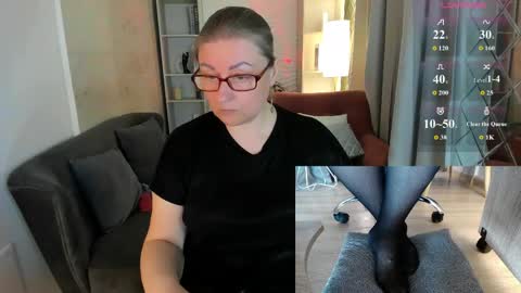 Snapshot of alexandra_kind chatting on 05-12-26, 01:52 Alexandra online show from 05-12-26, 01:52