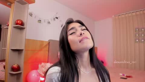 Alexandra Rodriguez online show from 09-29-25, 11:53