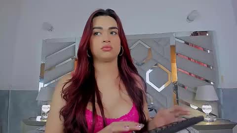 Alexandra ig  alexandraax09  online show from 03-12-26, 02:45