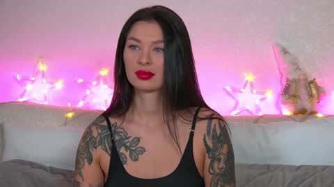 AlexandraBloom online show from 12-25-24, 06:19