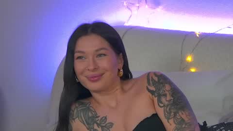 AlexandraBloom online show from 01-08-25, 10:06